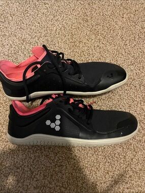 Vivo barefoot shoes